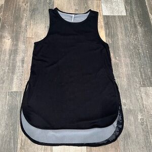 Sweaty Betty black & gray Workout Tank Top Size S longer in back burnout.